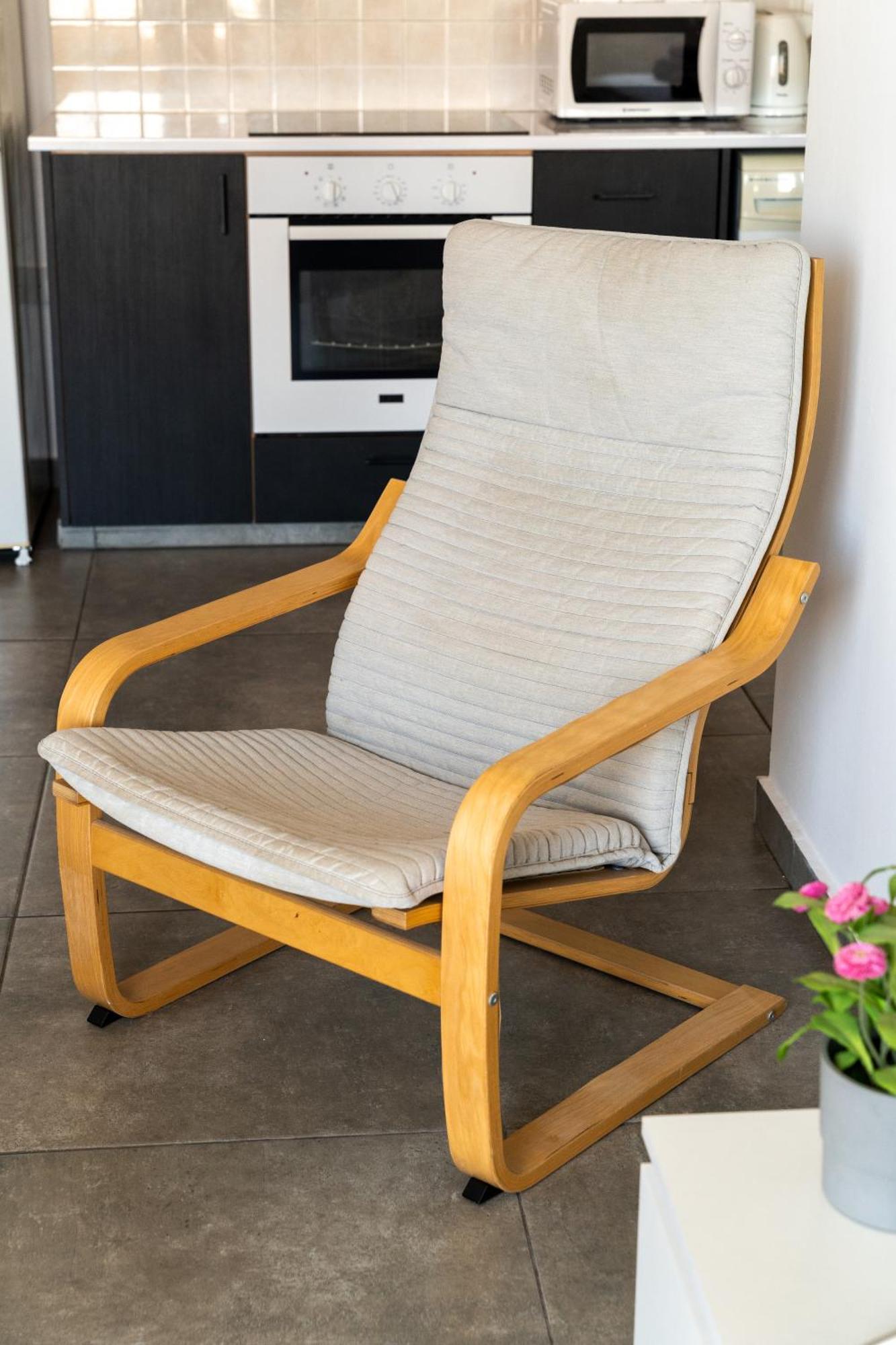 라르나카 Blu Mackenzie 1 Bdr Flat With Pool 아파트 외부 사진