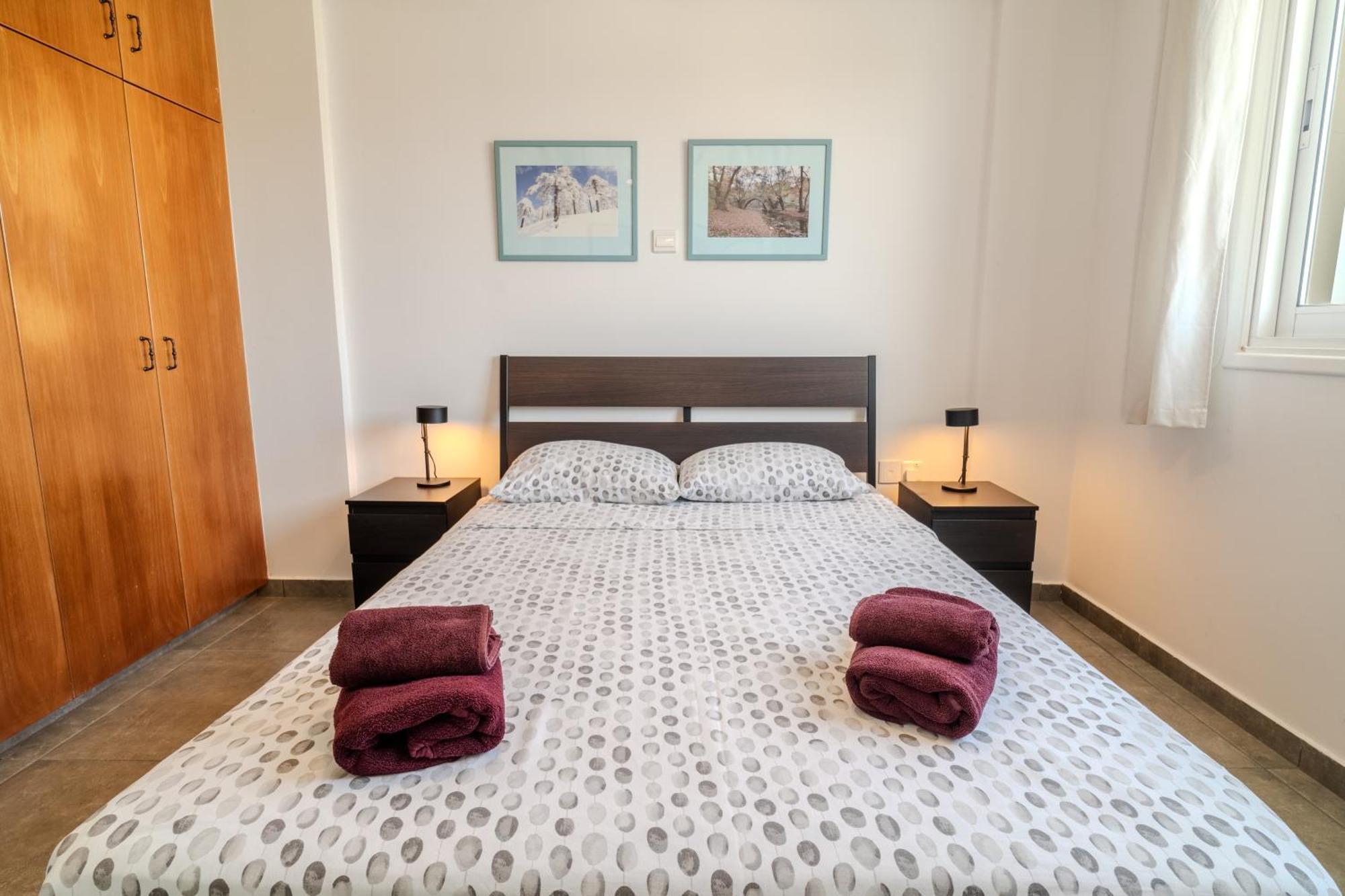 라르나카 Blu Mackenzie 1 Bdr Flat With Pool 아파트 외부 사진